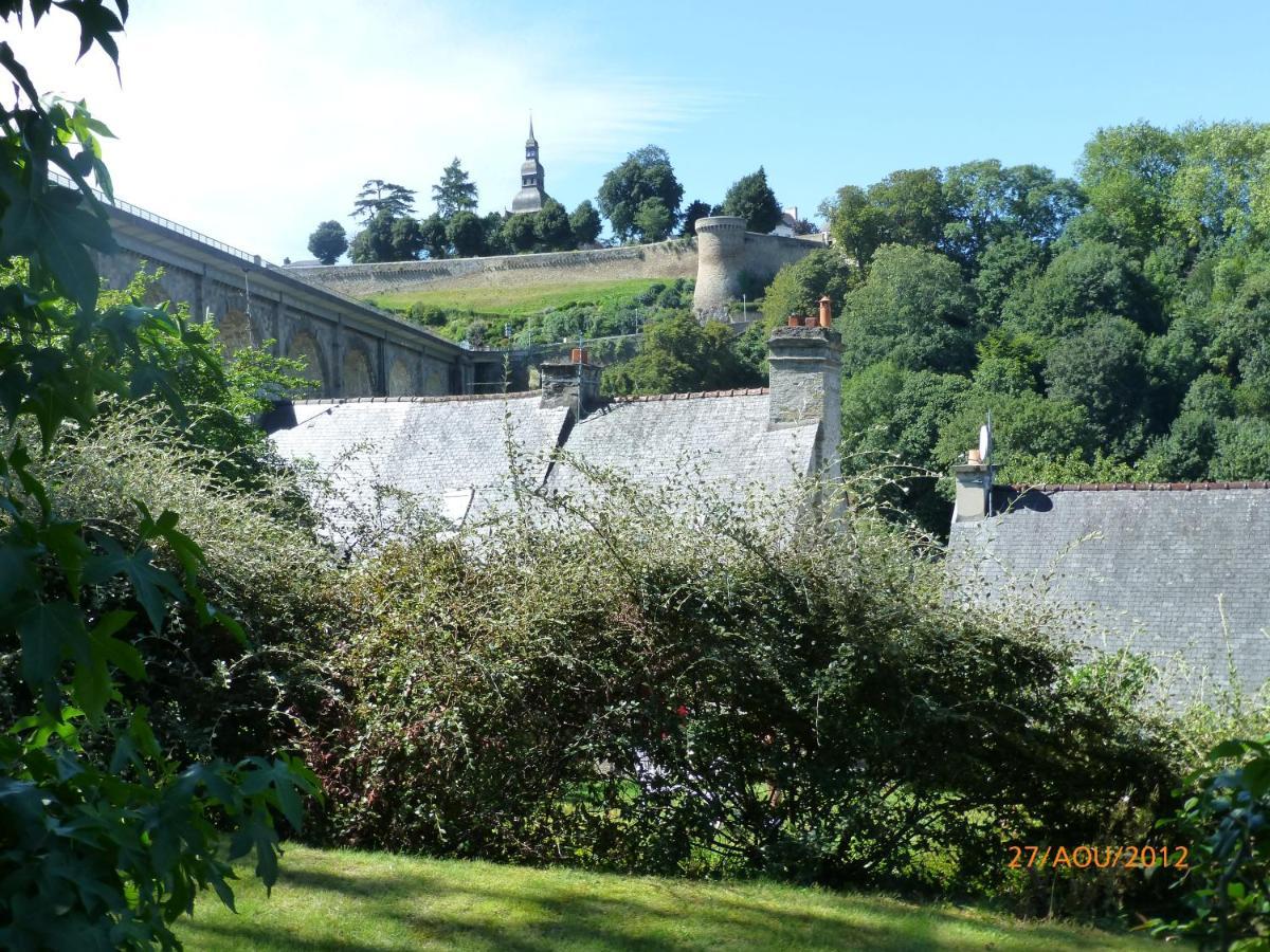 Le Logis De La Cour De Bretagne Au Port De Dinan Lanvallay Екстер'єр фото
